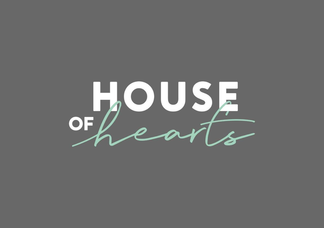 House Of Hearts Apartment Лименас Екстериор снимка